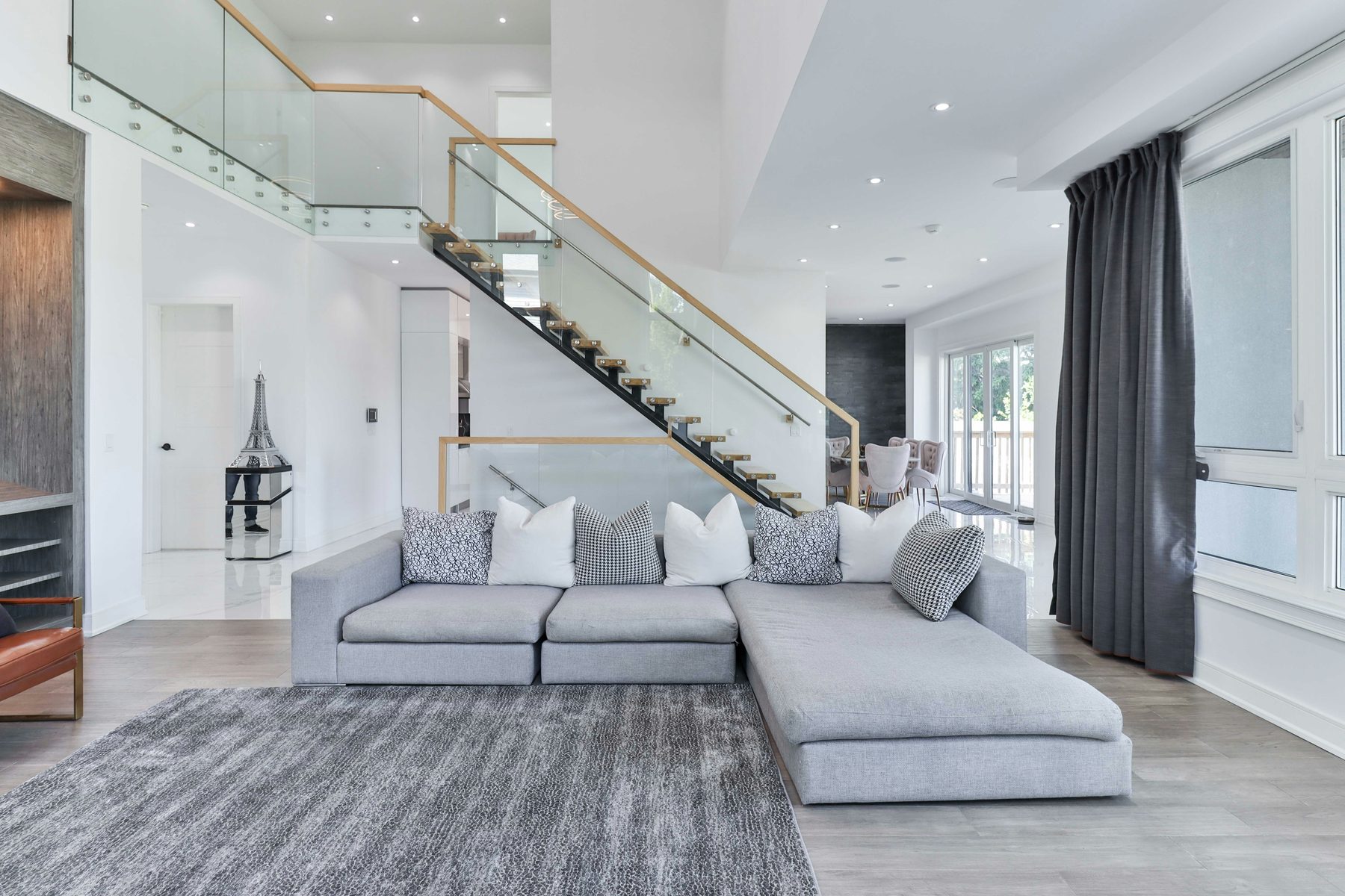 Bright modern living room